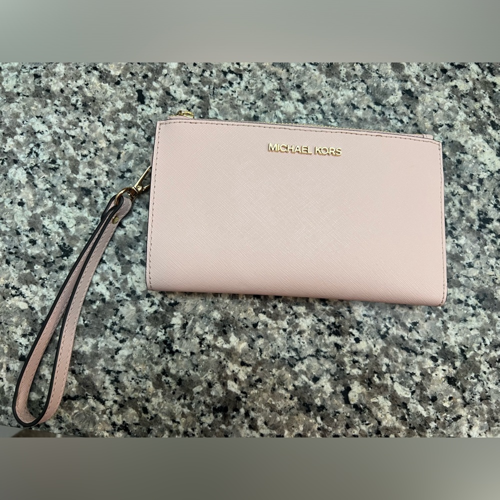 Michael Kors phone wallet